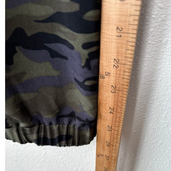 Sanctuary Green Black Blue Camo Print Cinch Waist Banded Joggger S - Picture 11 of 11